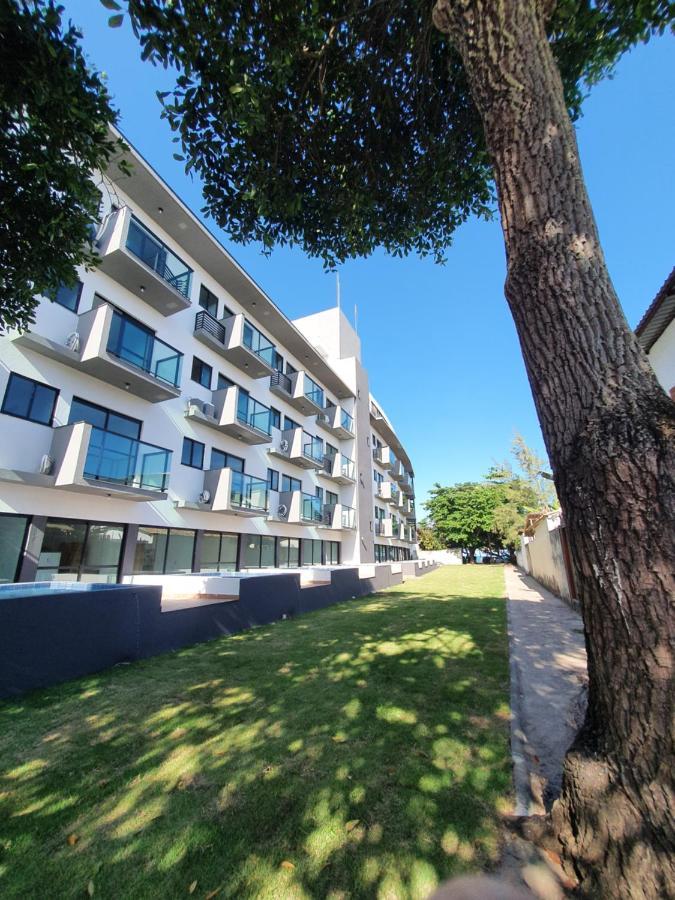 Flat Mobiliado A 15 M Da Praia Іпожука Екстер'єр фото